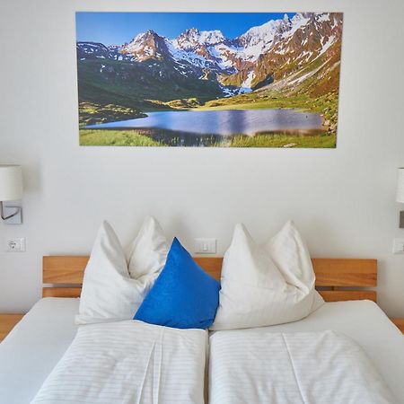 Privatpension Bergkristall San Martino In Passiria  Ruang foto
