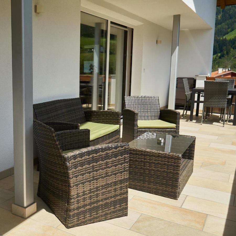 Privatpension Bergkristall San Martino In Passiria  Bagian luar foto