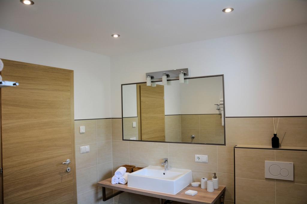 Privatpension Bergkristall San Martino In Passiria  Bagian luar foto