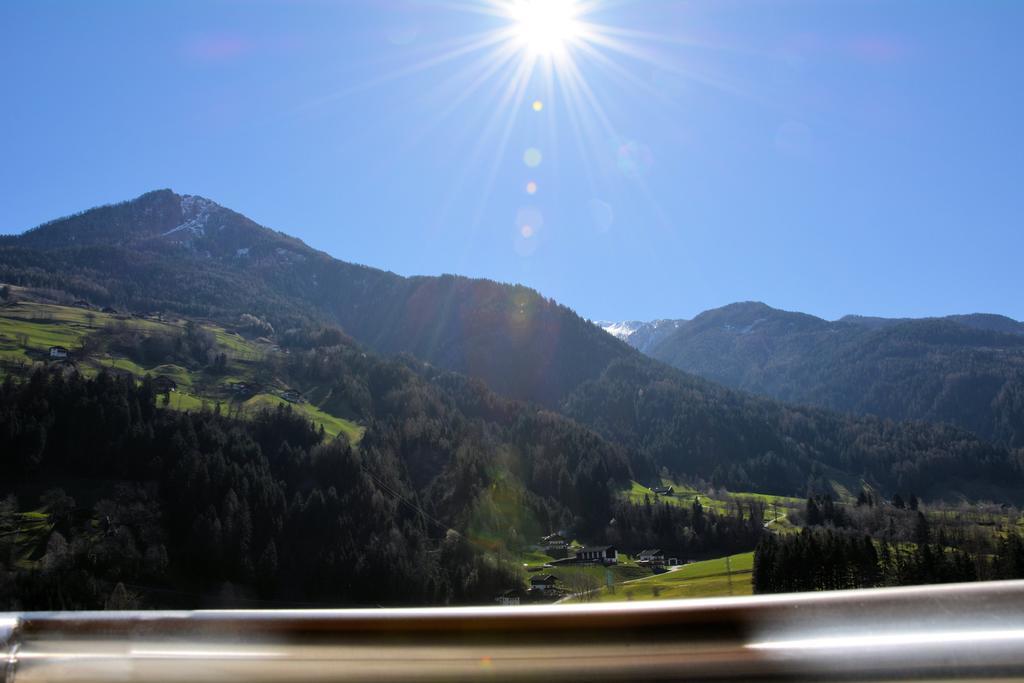Privatpension Bergkristall San Martino In Passiria  Bagian luar foto