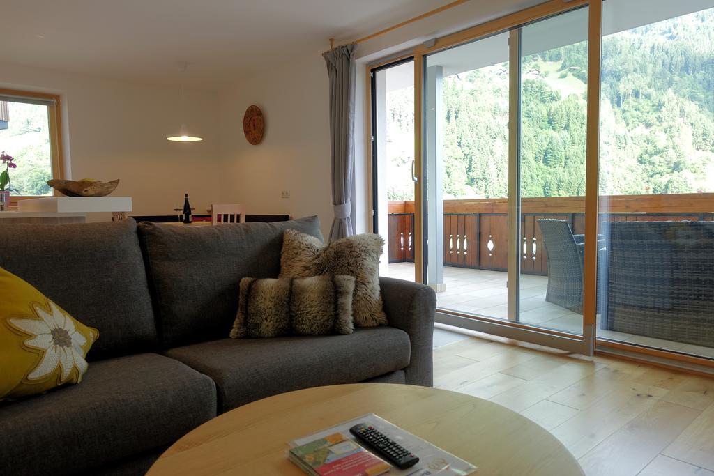 Privatpension Bergkristall San Martino In Passiria  Bagian luar foto